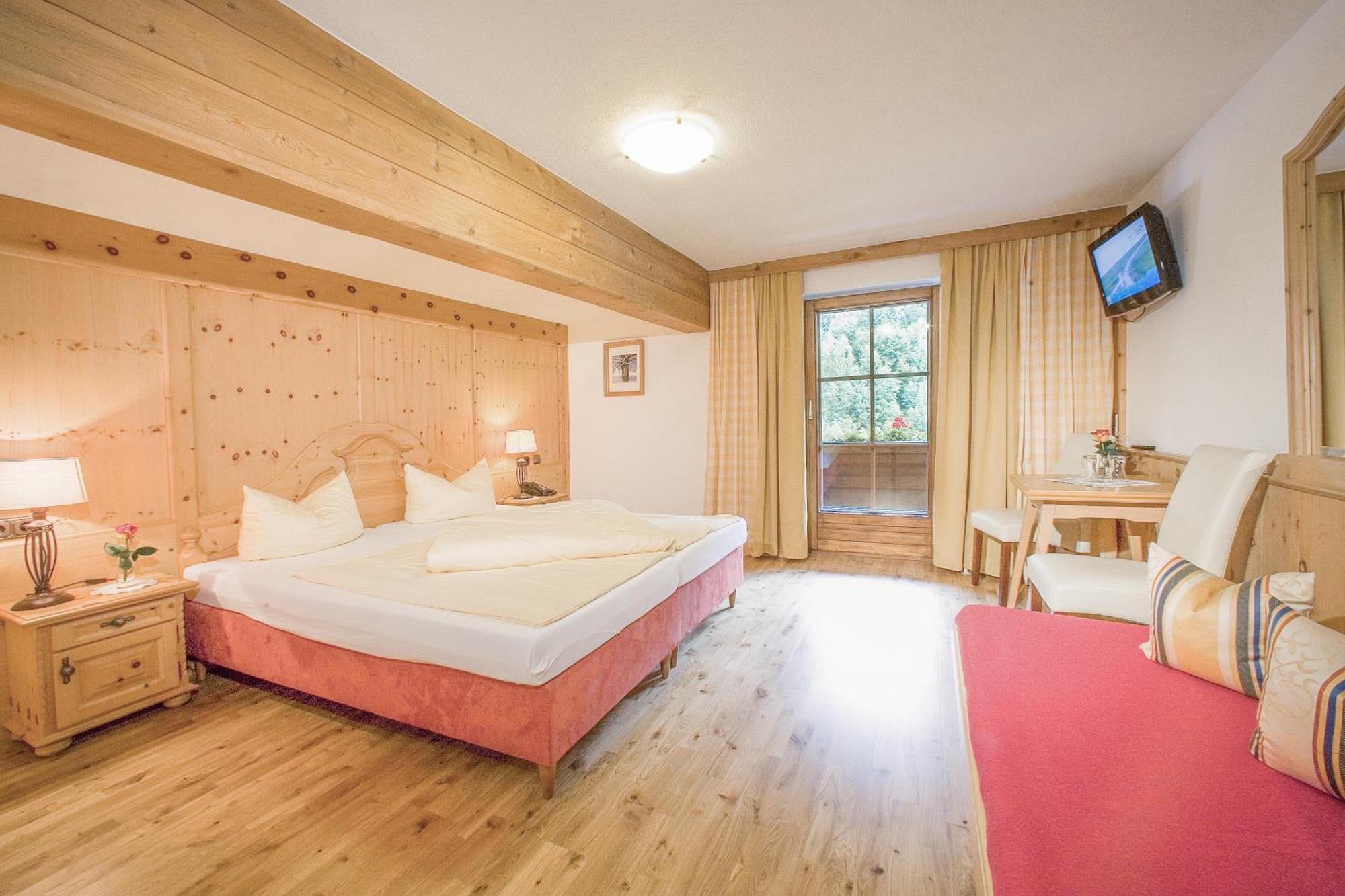 Alpenhotel Tirolerhof Gerlos Oda fotoğraf